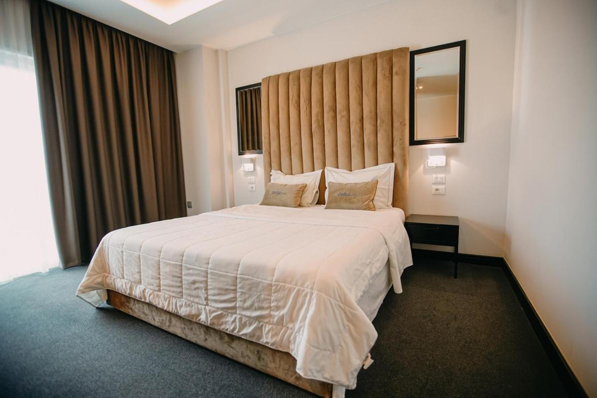 Hotel Delta Premium Durres Exterior photo